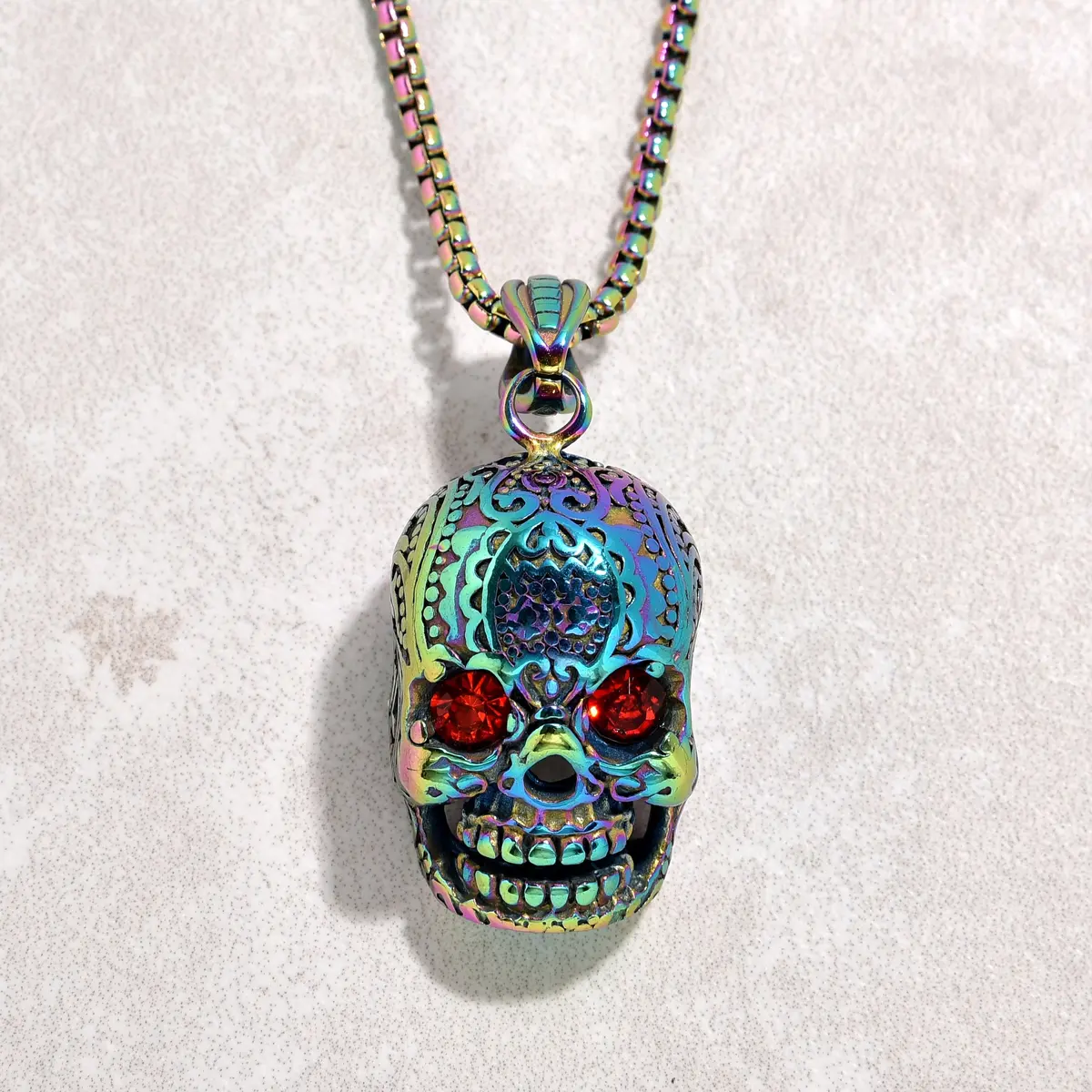 Aurora Borealis Skull Steel Hearts Necklace 1