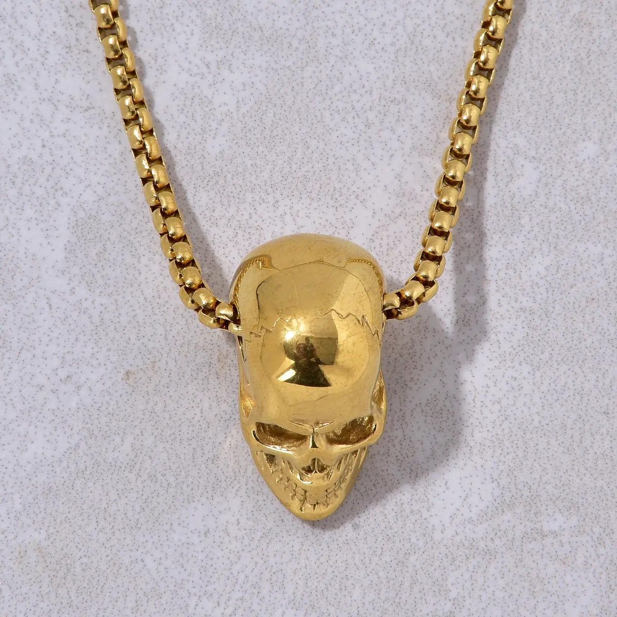 Gold Skull Steel Hearts Necklace 1