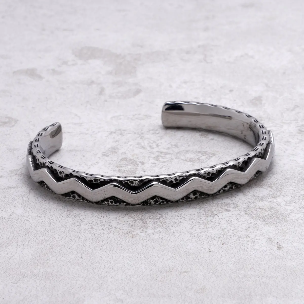 Peakline Woven Steel Hearts Cuff 1