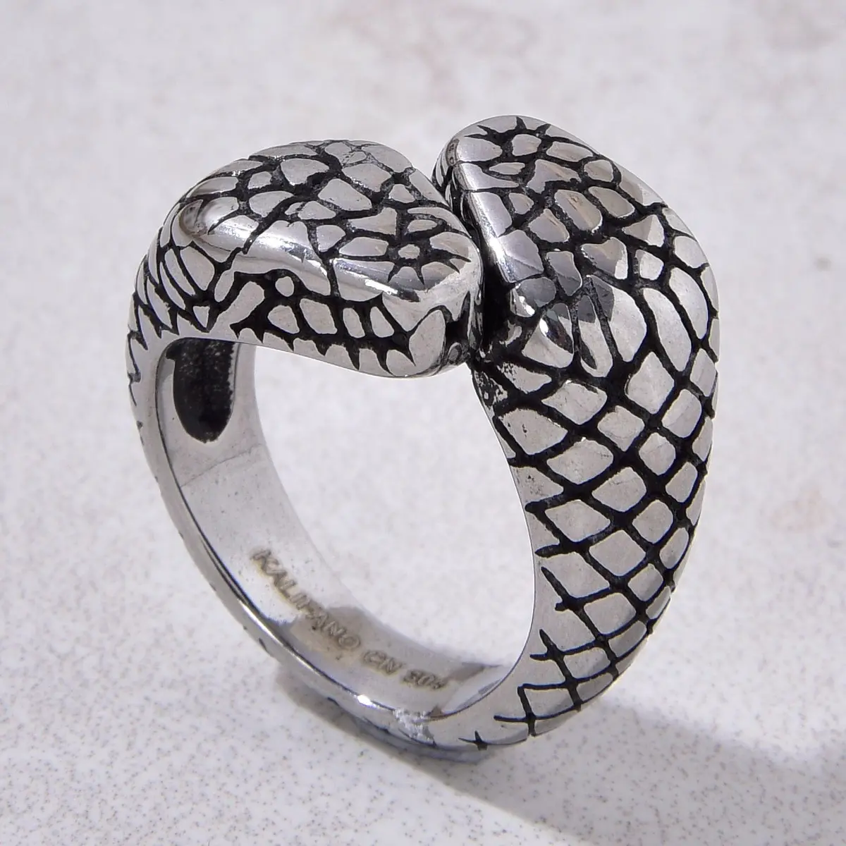 Silver Amphisbaena Steel Hearts Ring 1