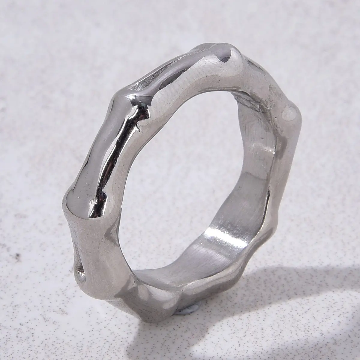 Silver Bamboo Joint Steel Hearts Ring 2