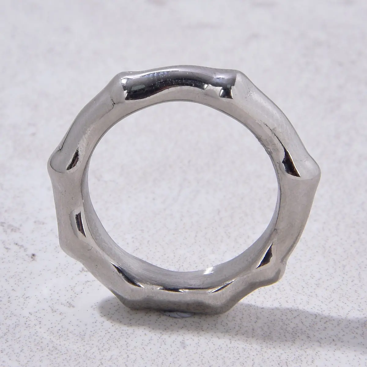 Silver Bamboo Joint Steel Hearts Ring 3