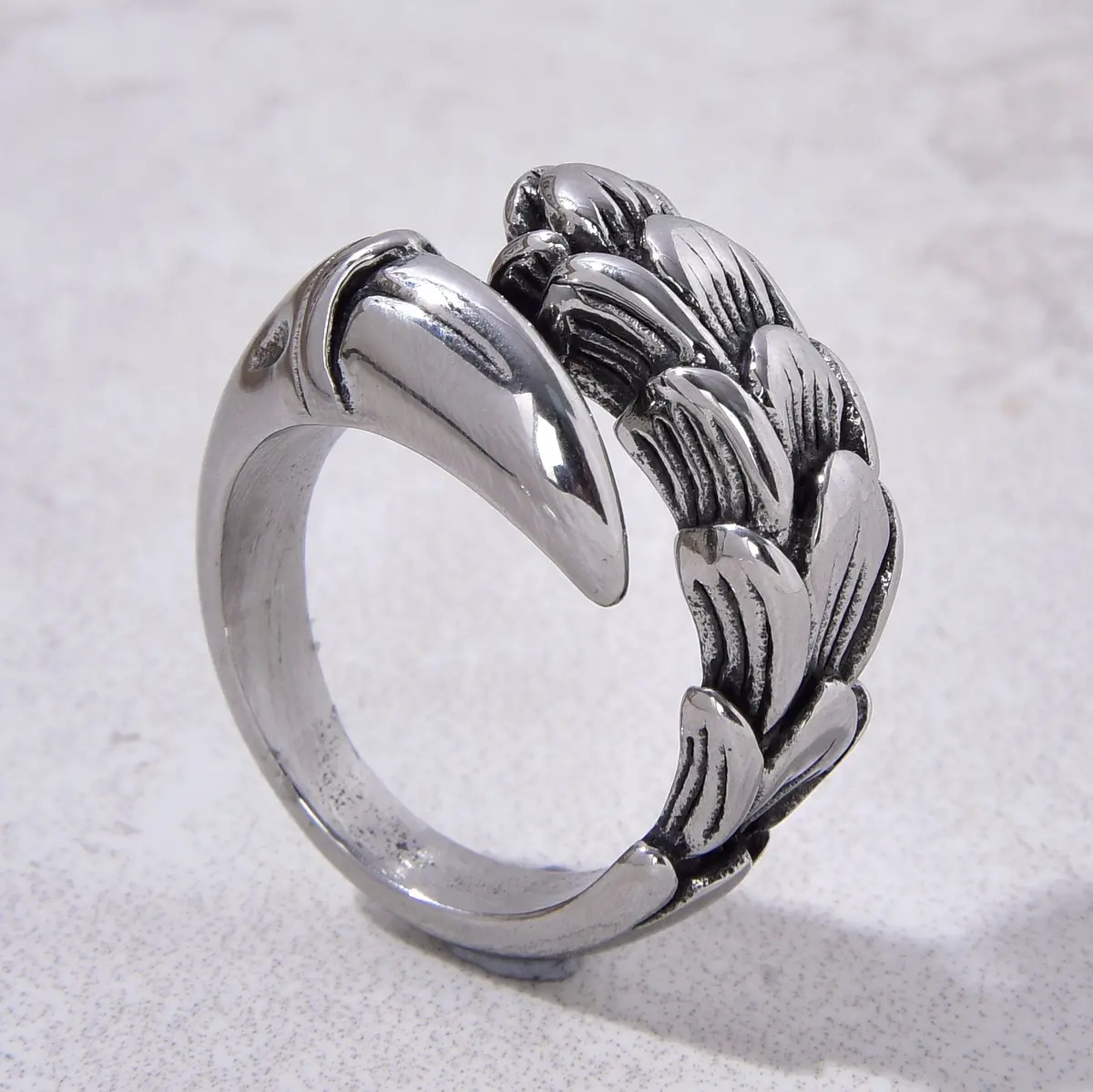 Silver Claw Steel Hearts Ring 1
