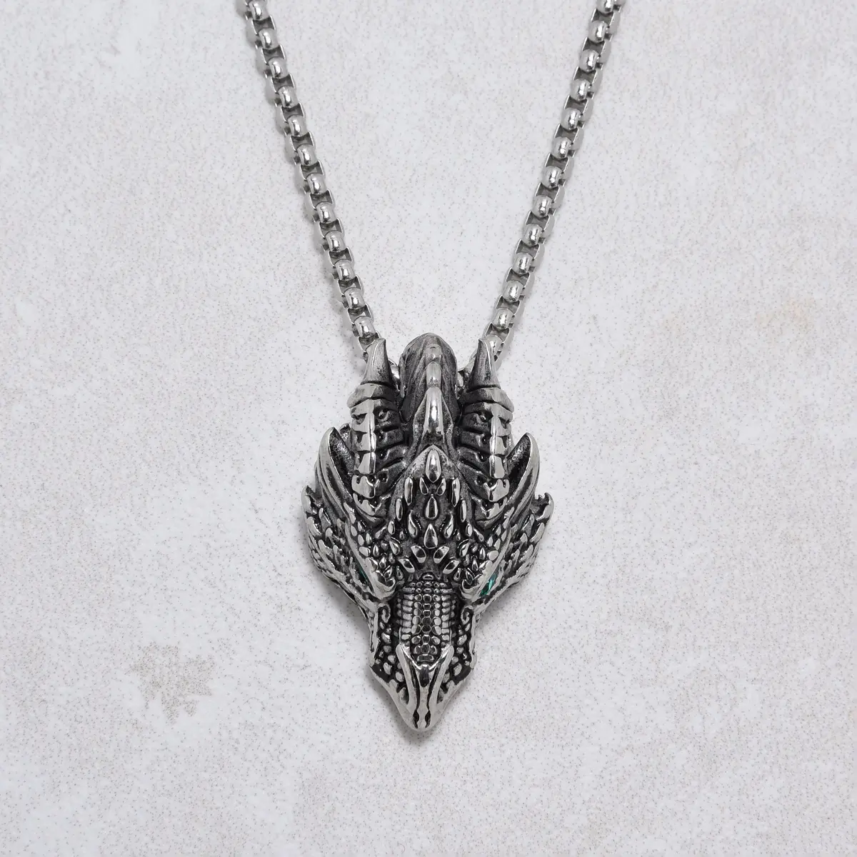 Silver Green Eyed Dragon Steel Hearts Necklace 1