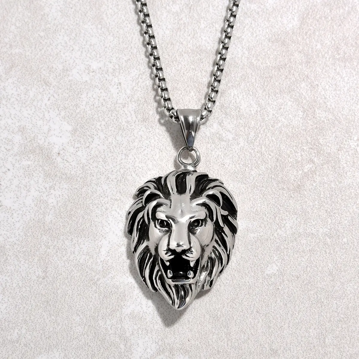 Silver Lion Steel Hearts Necklace 1
