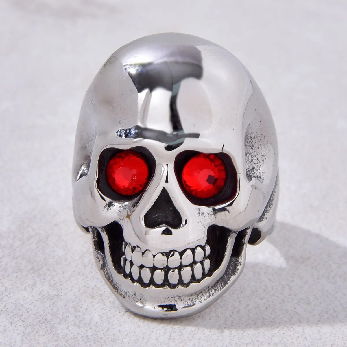 Silver Punk Skull Syn Ruby Steel Hearts Ring 1