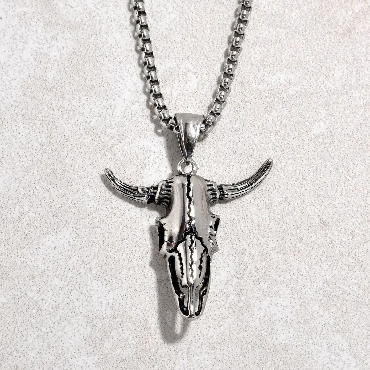 Silver Small Bull Skull Steel Hearts Necklace 1