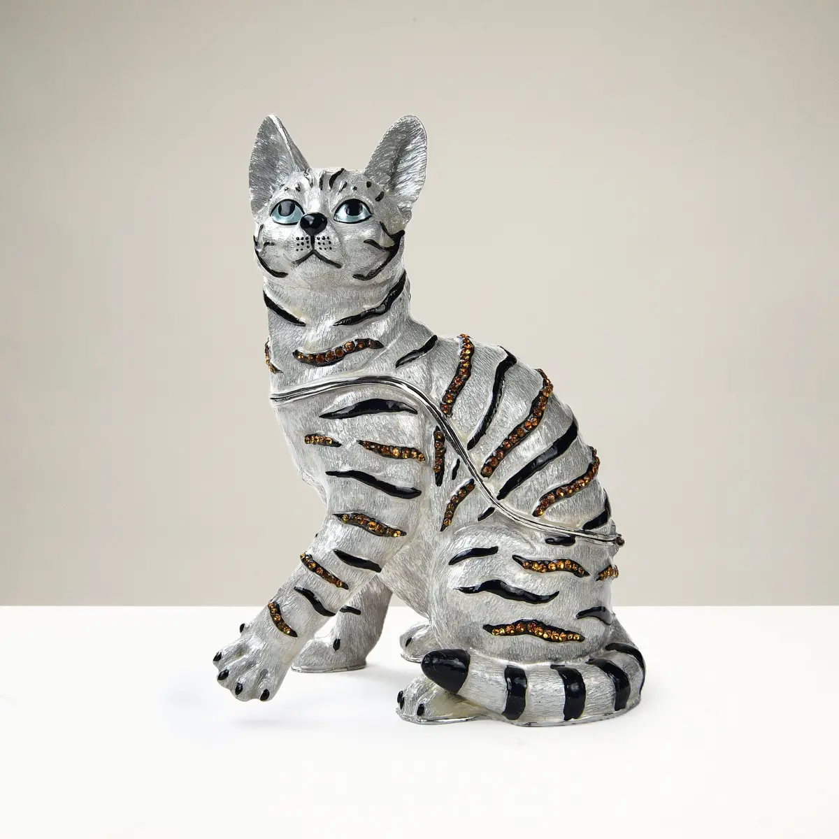 Coco Cat Figurine Keepsake Box Made With Crystals 1
