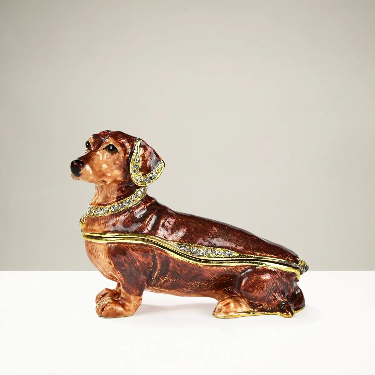 Dauchshund Weiner Dog Figurine Keepsake Box Made With Crystals 1