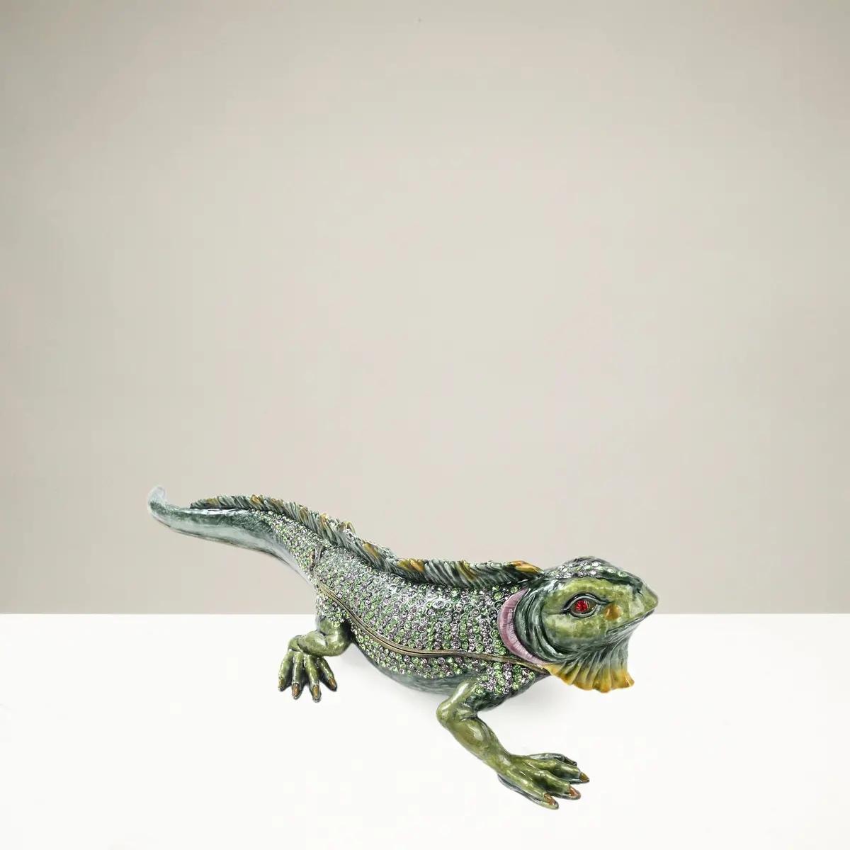 Iguana Figurine Keepsake Box Made With Crystals 1