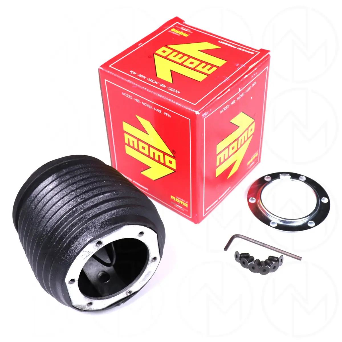 Momo Wheel Hub - Mr2 / Celica / Corolla / Camry / Tercel / 4Runner / Land Cruiser 1