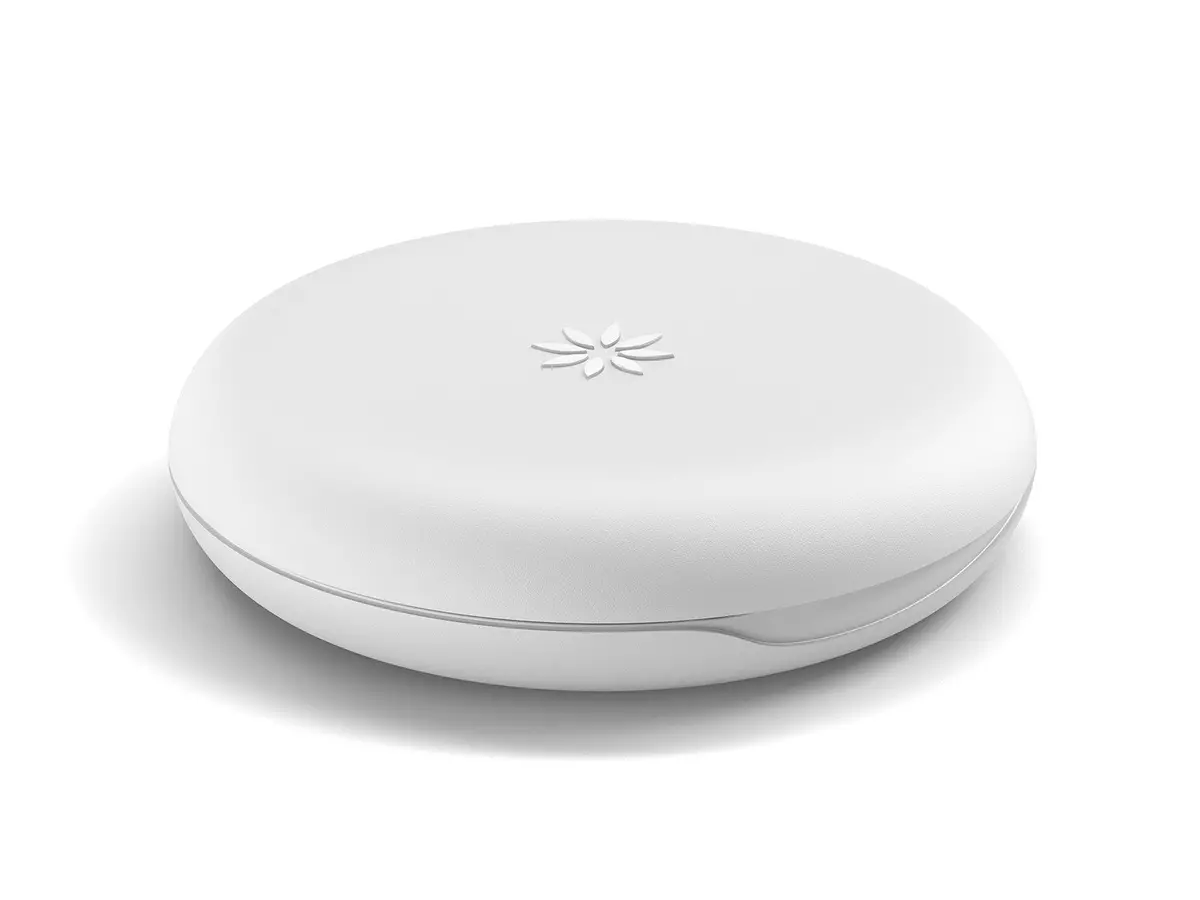 Invisalign™ Aligner Case White 1