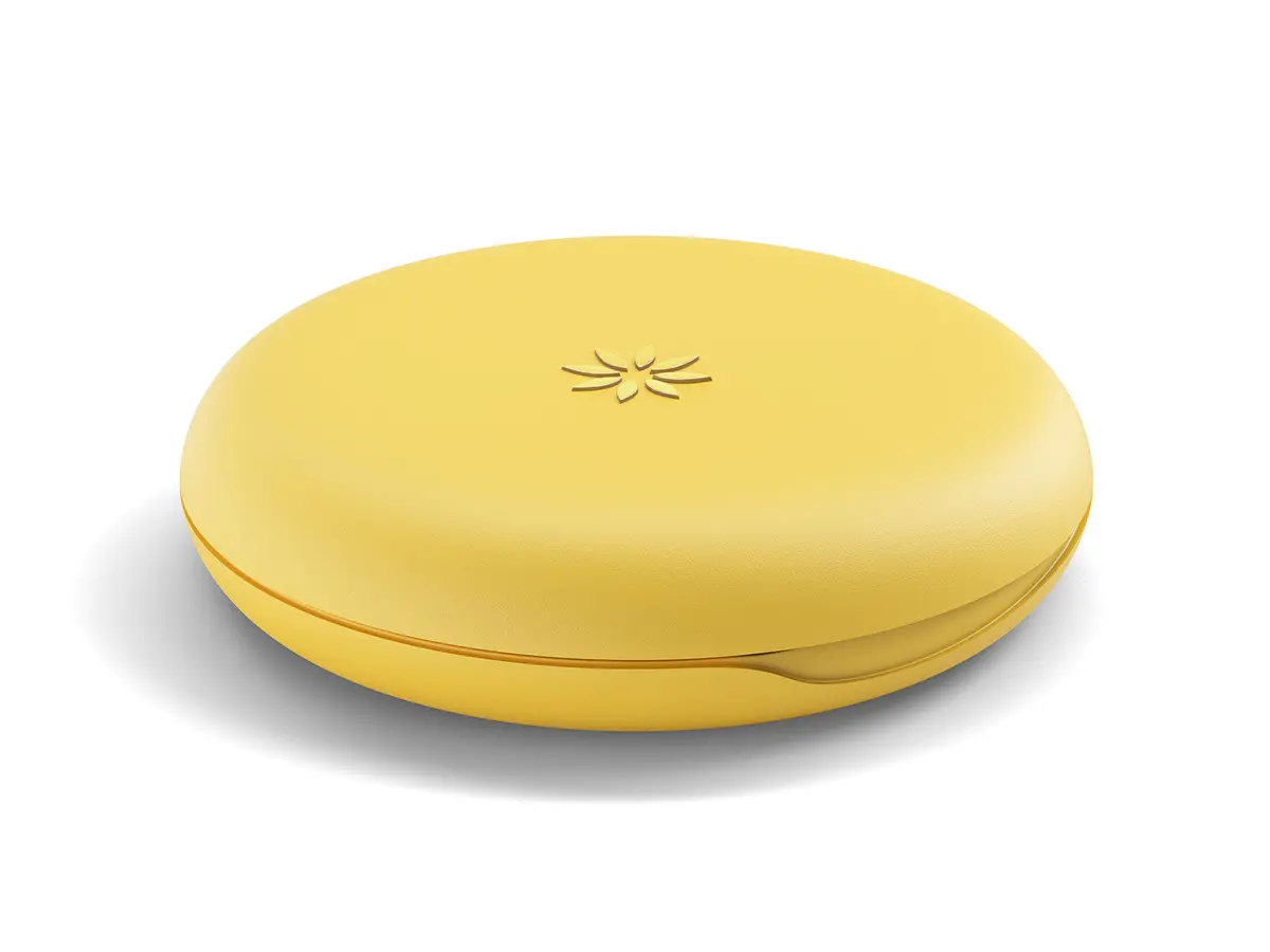 Invisalign™ Aligner Case Yellow 1